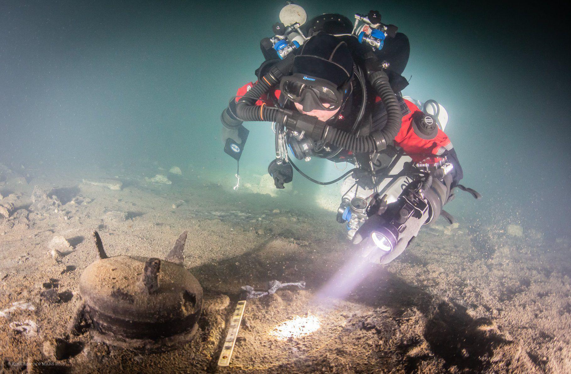 CCR diver during a wreck dive